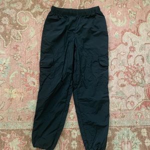 Good American nylon cargo pants